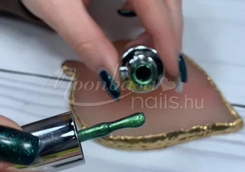 Lac de unghii Magic Eye Gel 4ml #784 Arkadia