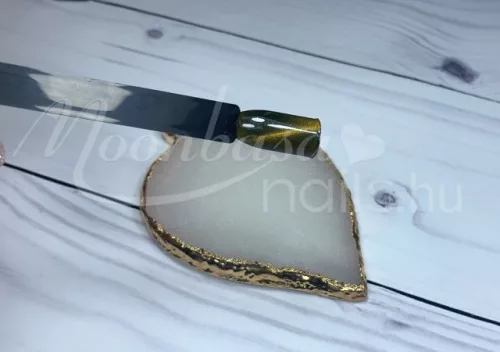 Lac gel pentru unghii Tiger Eye 5ml #801 Amber