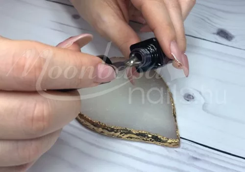 Lac gel pentru unghii Tiger Eye 5ml #803 Quince