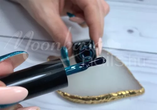 Lac gel pentru unghii in sticlă chihlimbarie 5ml #466 Angelite