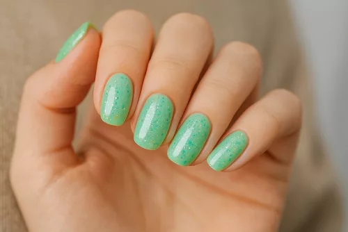 Lac gel fosforescent 5ml #634 Verde deschis strălucitor