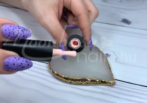 Lac gel in 3 pasi 4ml #016 Roz pal