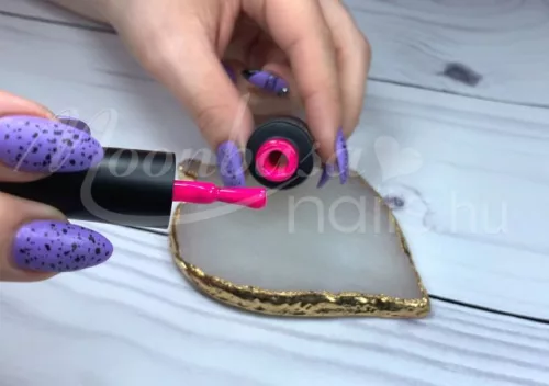 Lac gel in 3 pasi 4ml #040 Roz gumă de mestecat