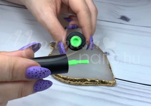 Lac gel in 3 pasi 4ml #067 Lămâie verde deschis