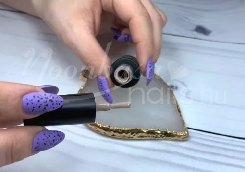 Lac gel in 3 pasi 4ml #086 Maro centură