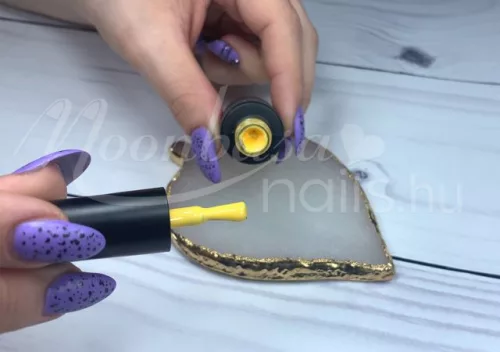 Lac gel in 3 pasi 4ml #104 Furtună de nisip