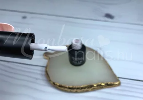 Lac gel in 3 pasi 4ml #203 Alabaster